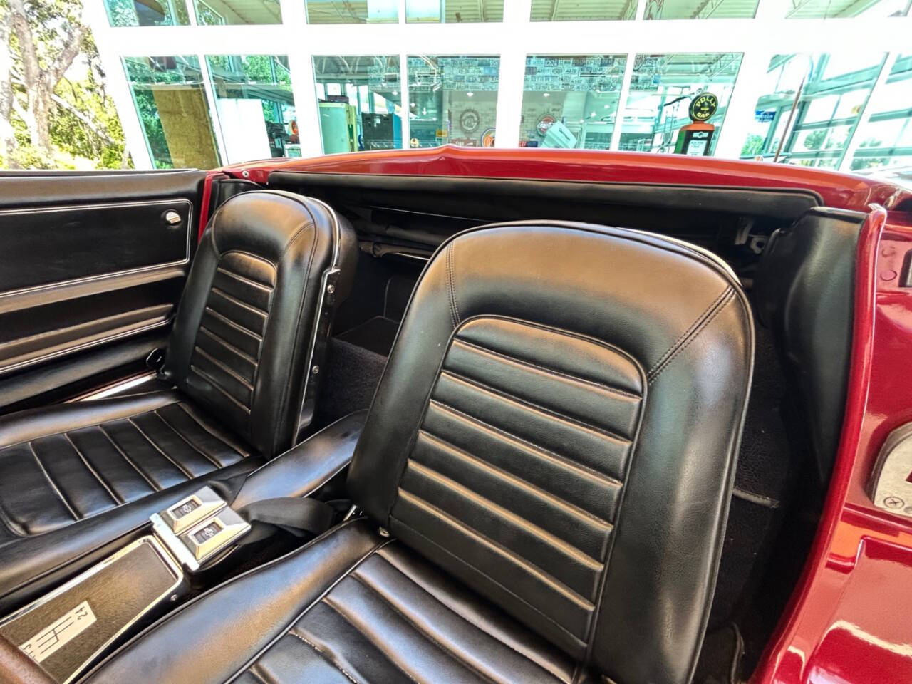1966 Chevrolet Corvette 31