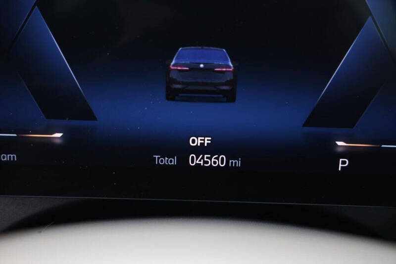 2024 BMW i5 eDrive40