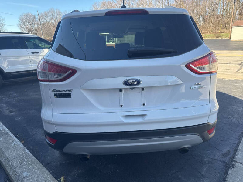 2015 Ford Escape SE