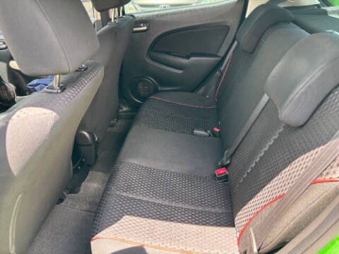 2013 Mazda MAZDA2