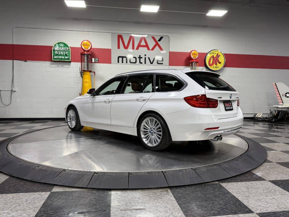 2014 BMW 3 Series 5