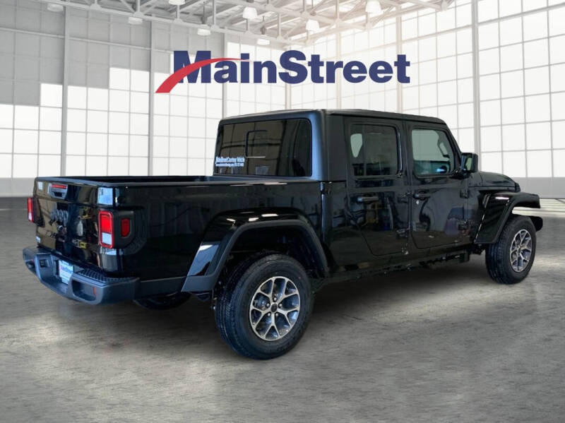 2026 Jeep Gladiator Sport S