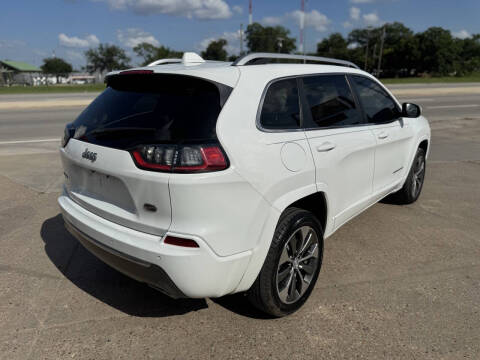 2019 Jeep Cherokee Overland