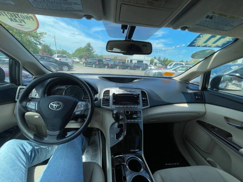 2011 Toyota Venza AWD 4cyl