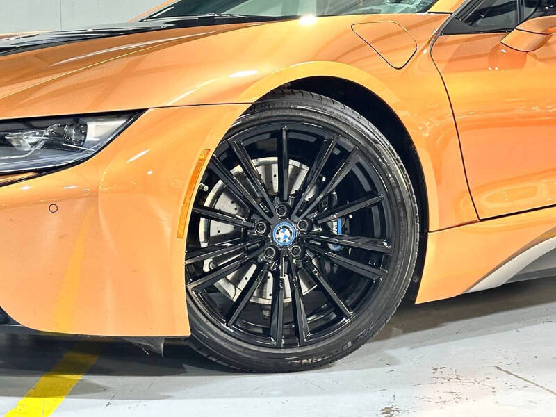 2019 BMW i8