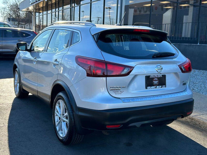 2017 Nissan Rogue Sport SV