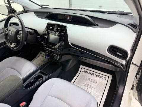 2019 Toyota Prius L Eco