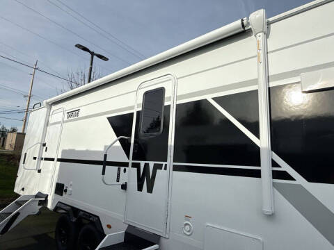 2026 Winnebago Thrive