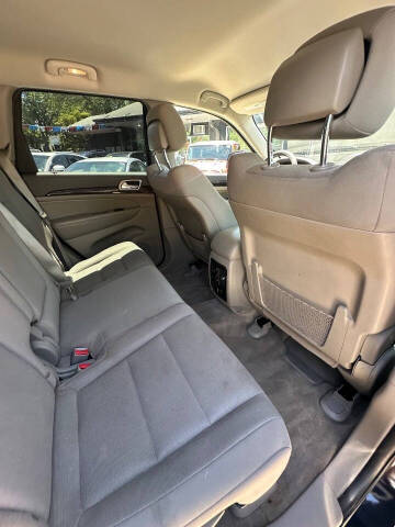 2011 Jeep Grand Cherokee Laredo