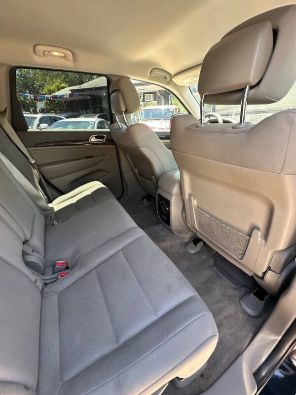 2011 Jeep Grand Cherokee Laredo