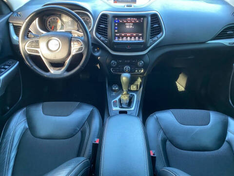 2018 Jeep Cherokee Latitude Plus