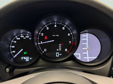 2023 Porsche Macan