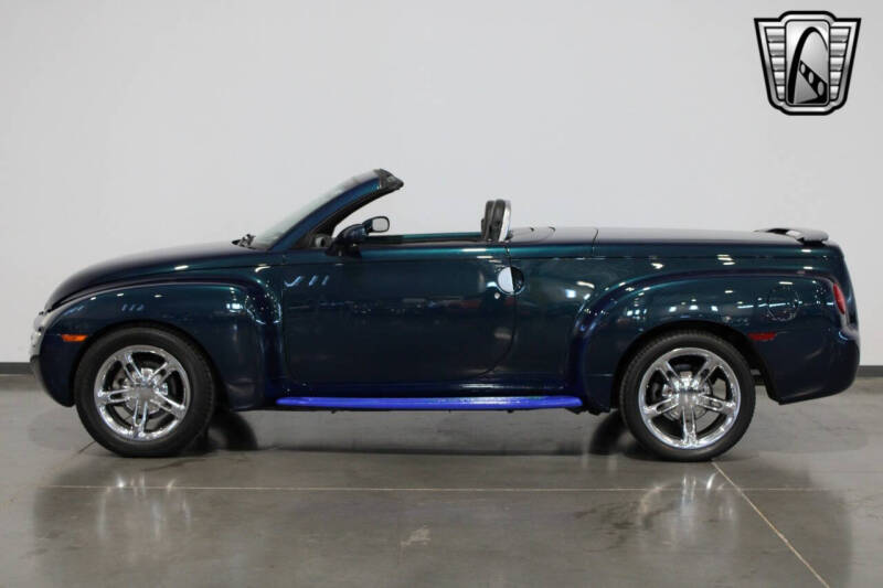 2005 Chevrolet SSR LS