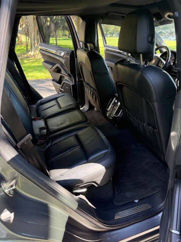 2011 Porsche Cayenne S