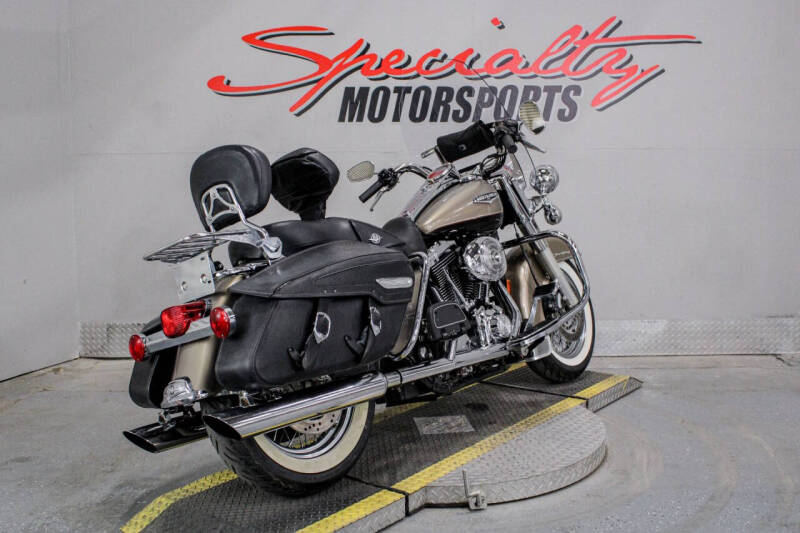 2005 Harley-Davidson Road King Classic