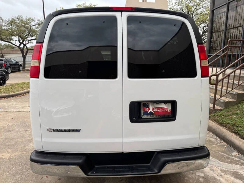 2012 Chevrolet Express LT 2500