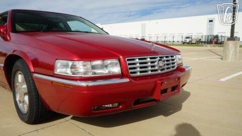 2001 Cadillac Eldorado ESC