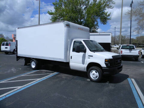 2016 Ford E-350