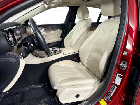 2019 Mercedes-Benz E-Class E 300