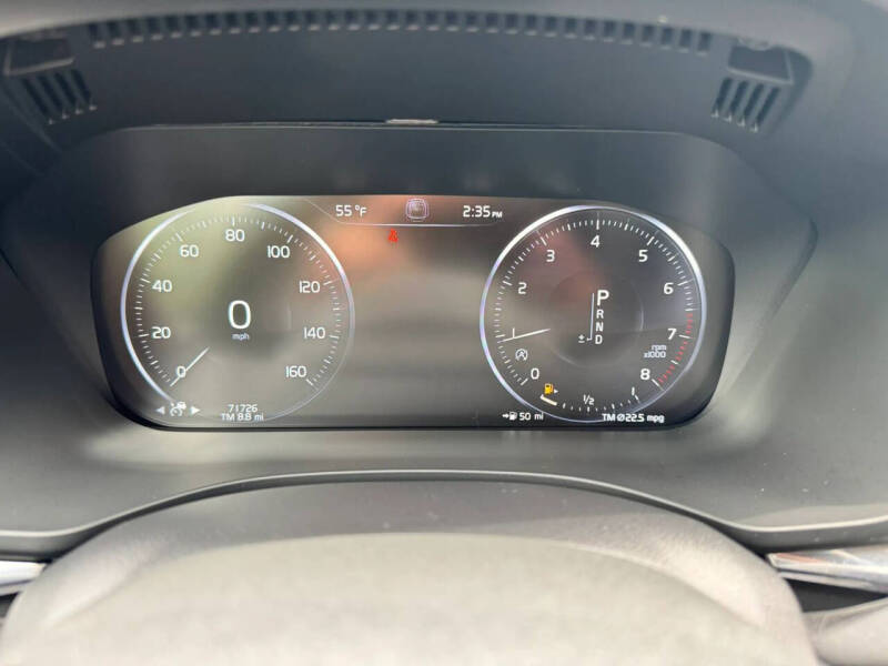 2021 Volvo XC60 T5 Inscription