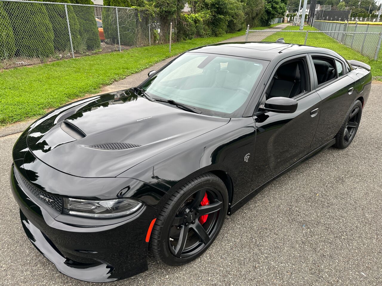 2017 Dodge Charger 4