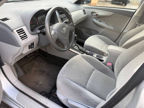 2009 Toyota Corolla LE