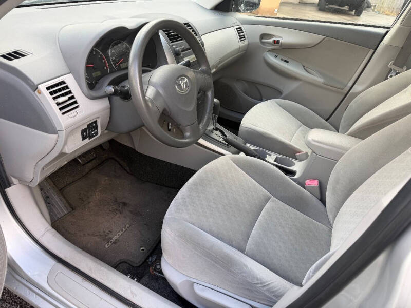 2009 Toyota Corolla LE