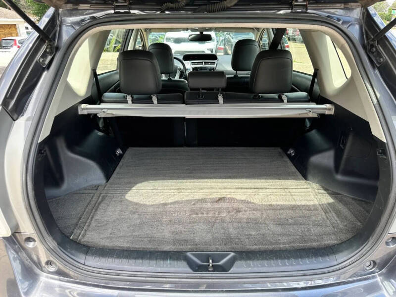 2016 Toyota Prius v