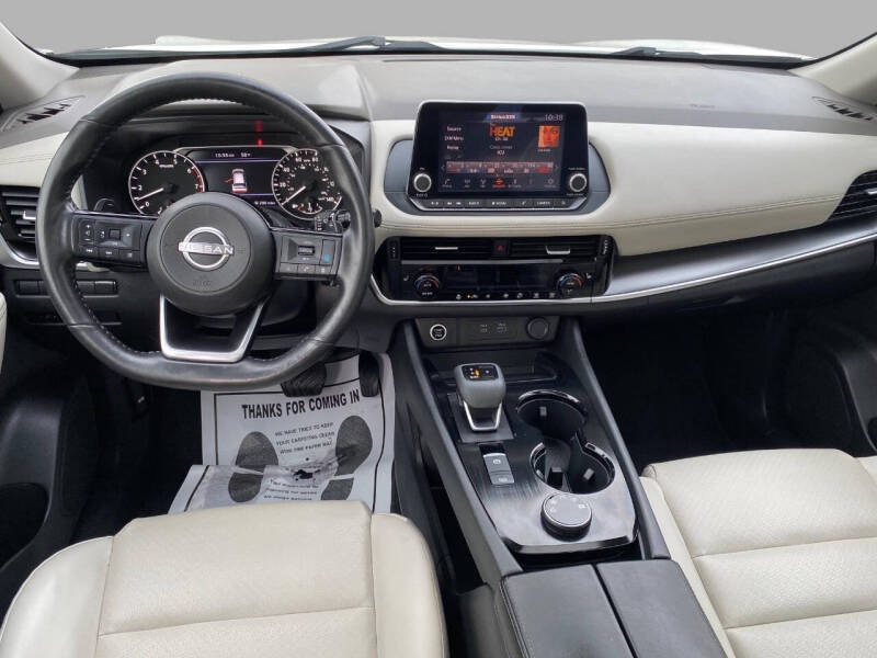 2023 Nissan Rogue SV