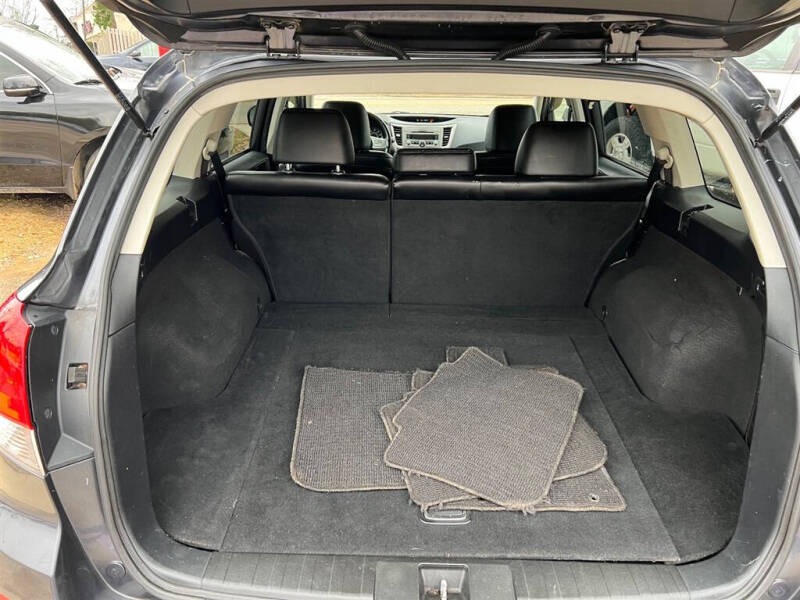 2011 Subaru Outback 2.5i Limited