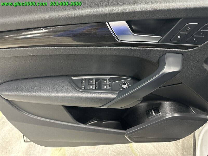 2020 Audi Q5 quattro Premium 45 TFSI