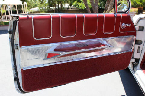1961 Oldsmobile Starfire
