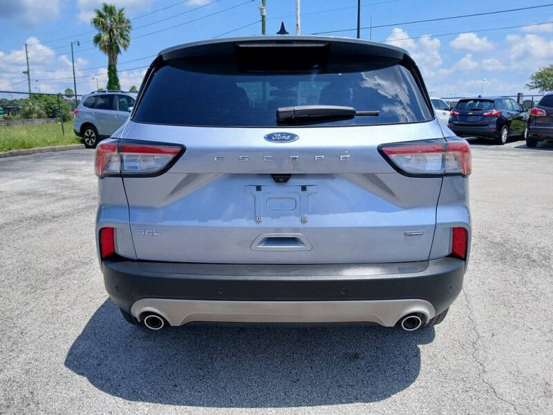 2022 Ford Escape Hybrid SEL