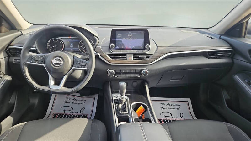 2024 Nissan Altima 2.5 SV