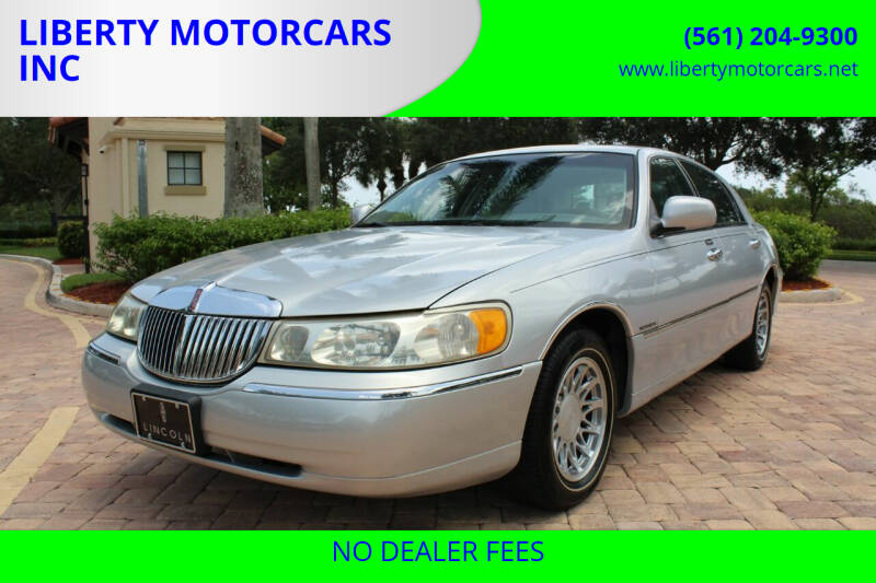 2002 Lincoln Town Car for sale at LIBERTY MOTORCARS INC in Royal Palm Beach FL