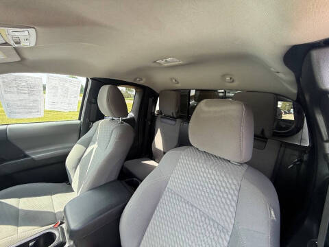 2022 Toyota Tacoma SR5