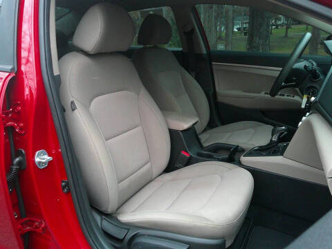 2020 Hyundai Elantra SE