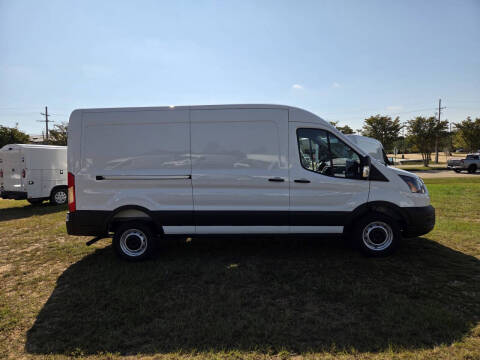 2025 Ford Transit 250