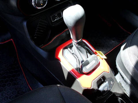 2017 Jeep Renegade Altitude