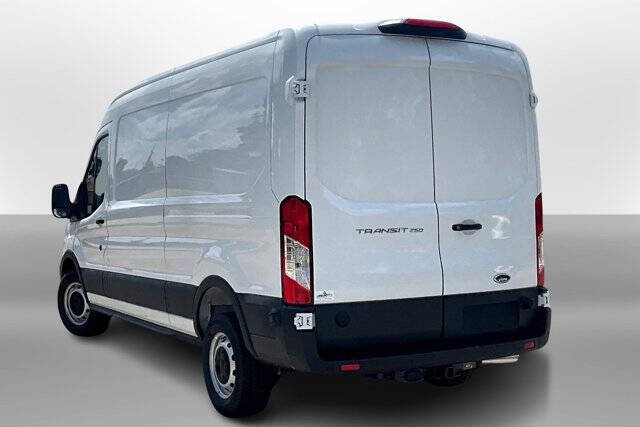 2025 Ford Transit 250