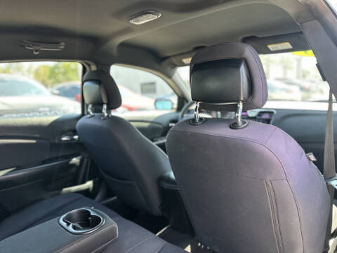 2013 Chrysler 200 LX