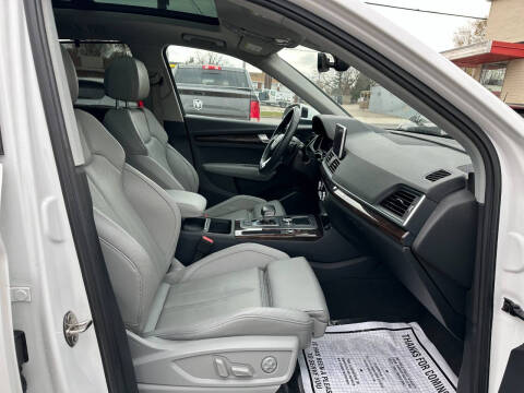 2018 Audi Q5 2.0T quattro Premium Plus