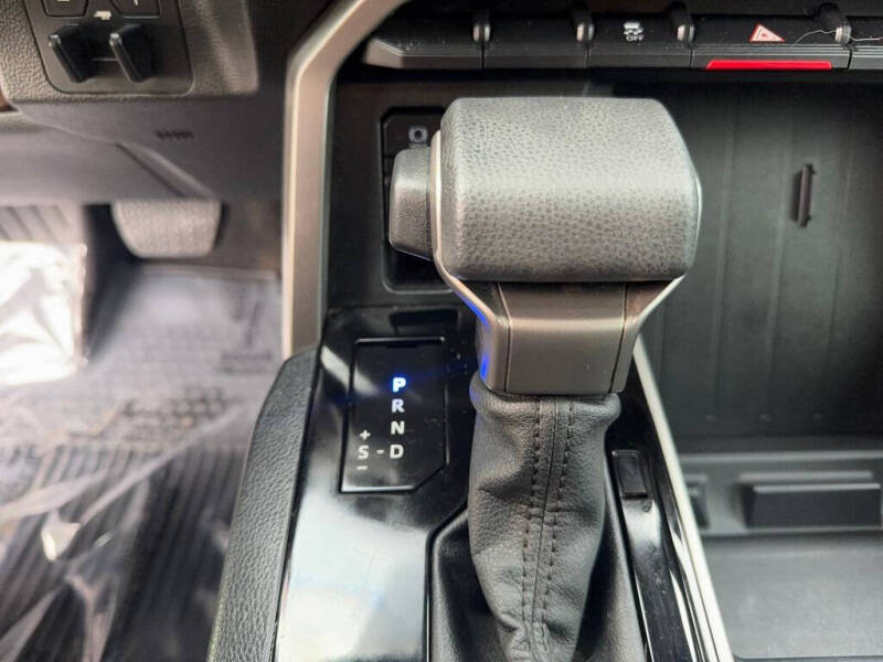 2022 Toyota Tundra SR5