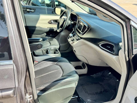 2021 Chrysler Voyager LXi