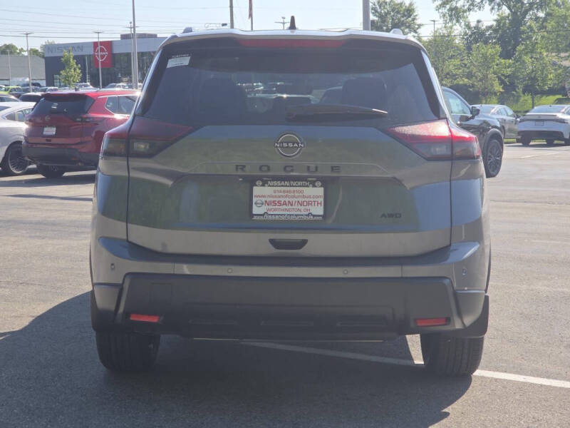 2026 Nissan Rogue Dark Armor