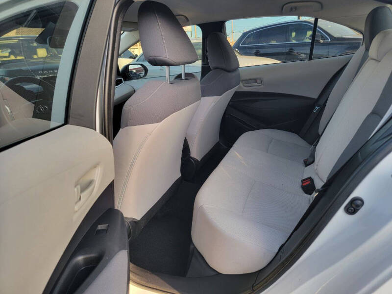 2022 Toyota Corolla LE