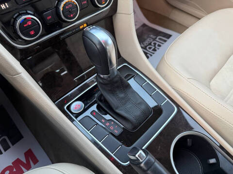 2014 Volkswagen Passat 2.0L TDI SEL Premium