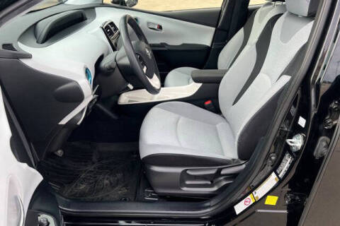 2017 Toyota Prius Three