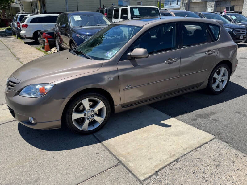 2005 Mazda MAZDA3 s