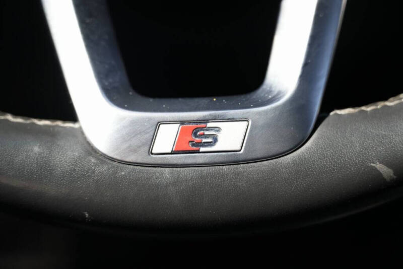 2022 Audi SQ7 4.0T quattro Premium Plus